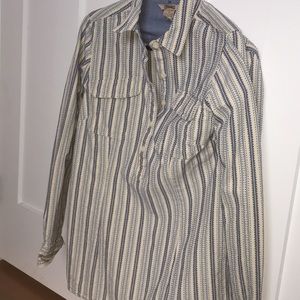 Duluth Trading Co dress shirt